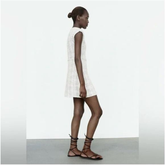 ZARA TEXTURED JACQUARD DRESS - Picture 3 of 6